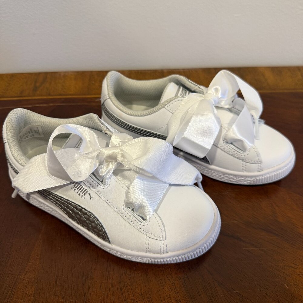 Girls PUMA slip in sneaker